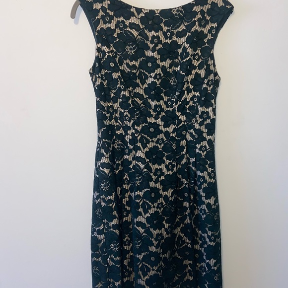 Vince camuto A line size 2 forest green dress - Picture 5 of 5